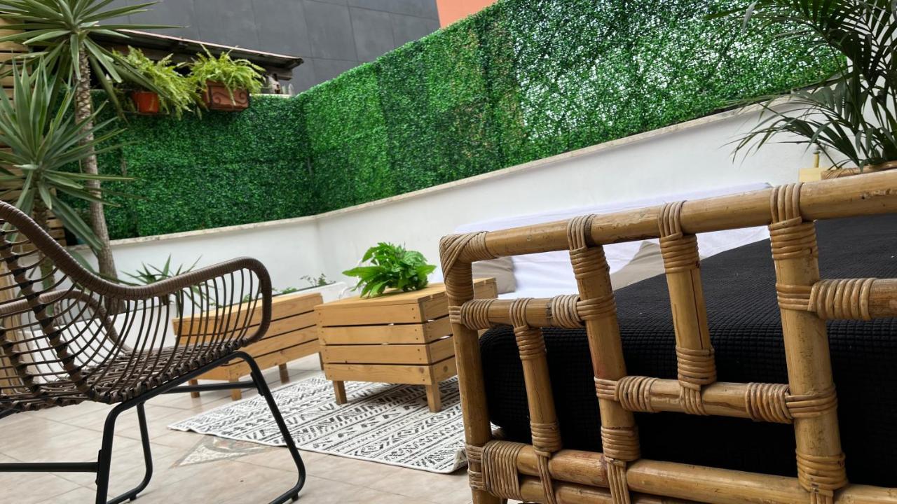 Feriehus Holiday In Testaccio 2terraces 2room 3guest