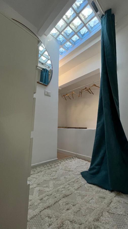 Holiday In Testaccio 2terraces 2room 3guest Feriehus